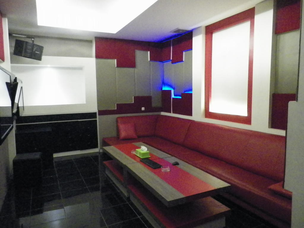 Excellent Seven Boutique Hotel บันดุง ภายนอก รูปภาพ