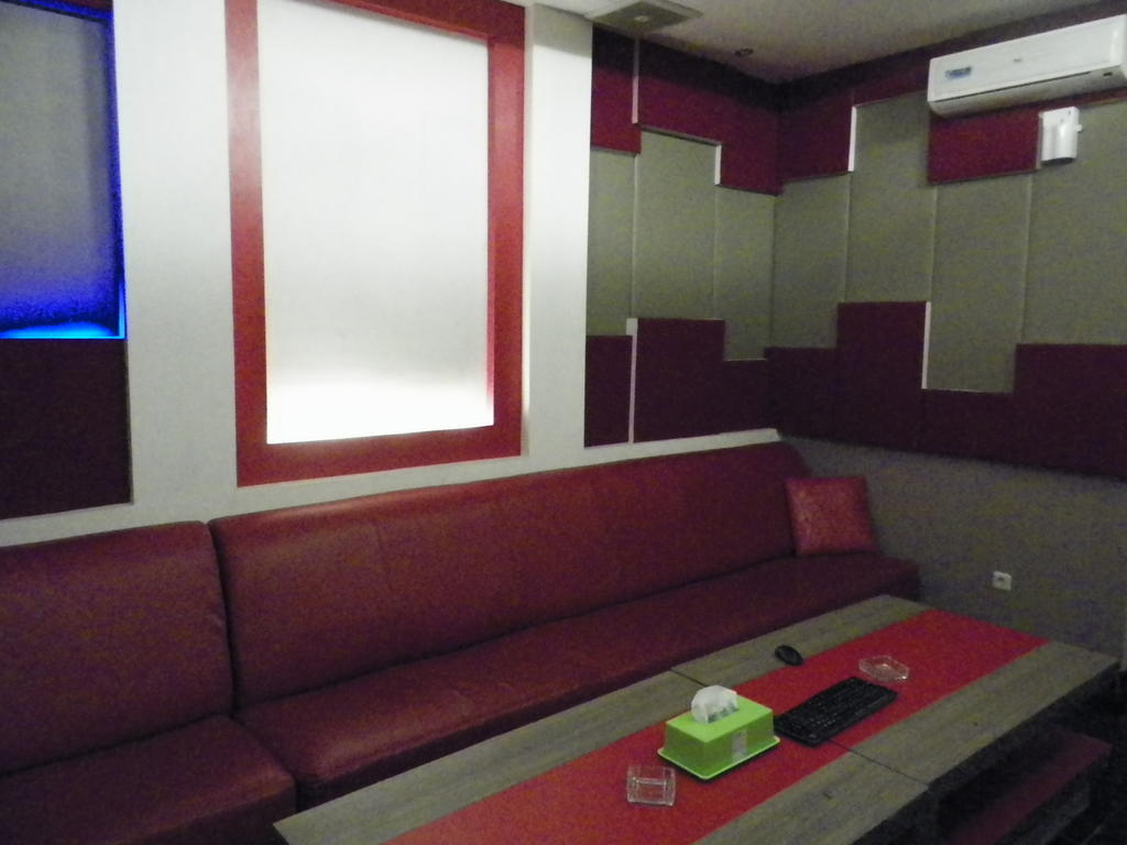 Excellent Seven Boutique Hotel บันดุง ภายนอก รูปภาพ
