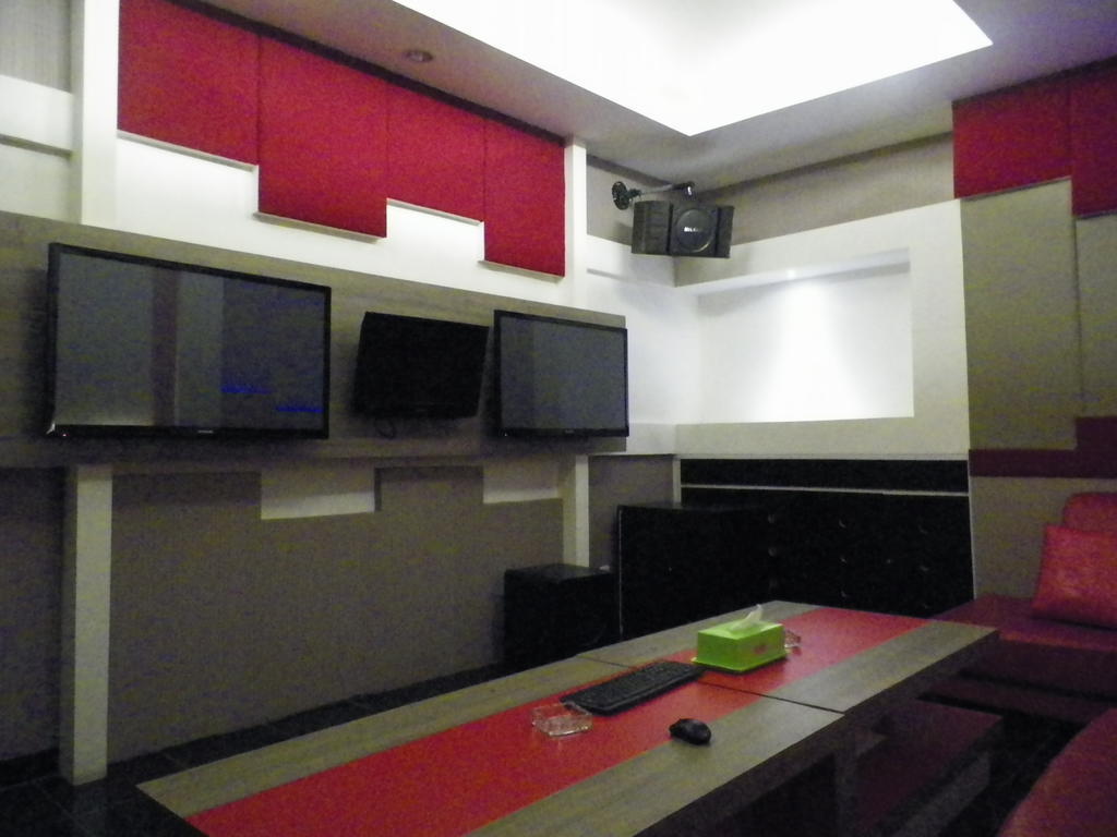Excellent Seven Boutique Hotel บันดุง ภายนอก รูปภาพ